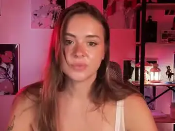 Wildaura_  live sex cam