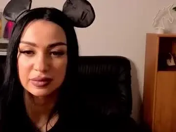 Amina_yangelkis  live sex cam