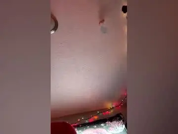 Aspenrockzz  live sex cam
