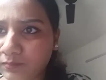 Babykia69  live sex cam