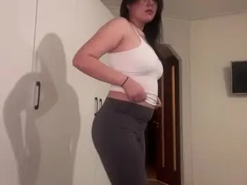Berthaandary  live sex cam