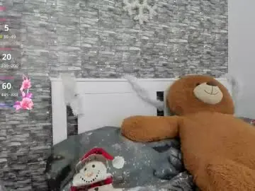 Blue_candy28  live sex cam