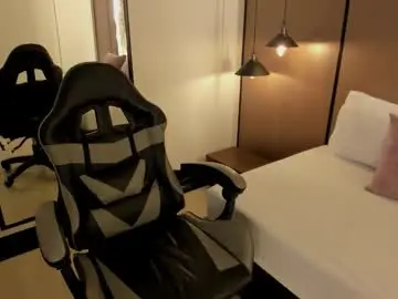 Cloee20_  live sex cam