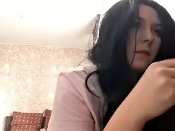 Corinabump  live sex cam