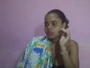 Delphineee  live sex cam