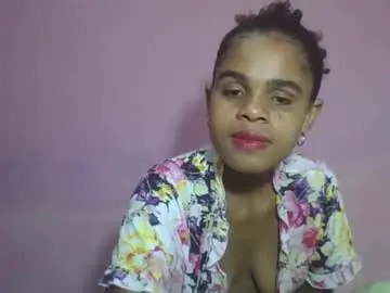 Delphineee  live sex cam