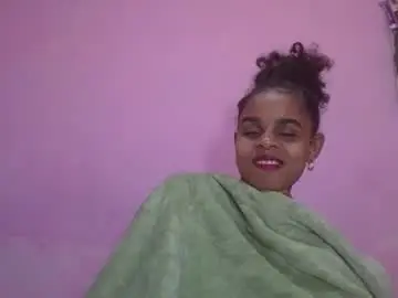 Delphineee  live sex cam