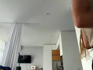 Gracieladismang  live sex cam