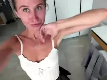 Gracieladismang  live sex cam