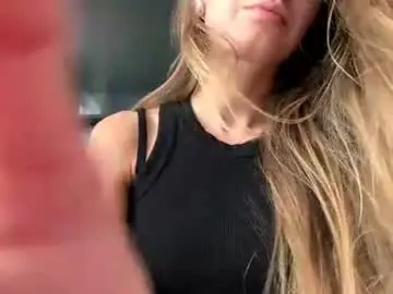 Gracieladismang  live sex cam