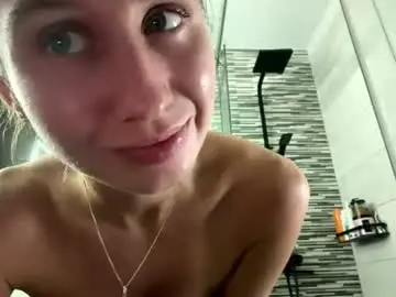 Gracieladismang  live sex cam
