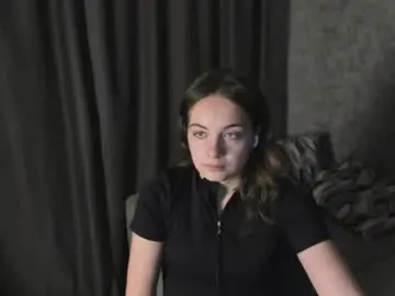 Kristinalevis  live sex cam