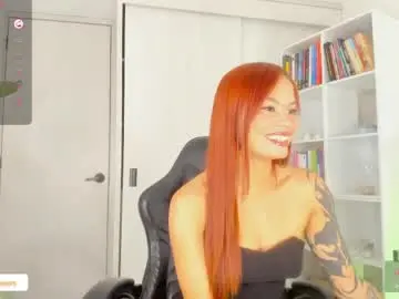 Lucia_lee_  live sex cam