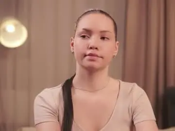 Melyndaadcock  live sex cam