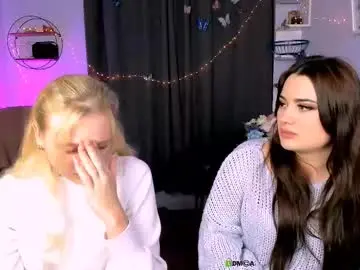 Sierra_funny  live sex cam