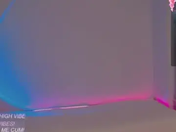 Veronaaura  live sex cam