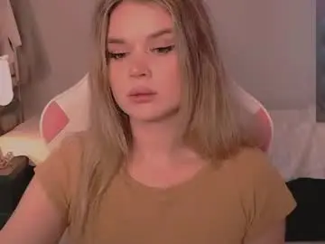 Veronaaura  live sex cam