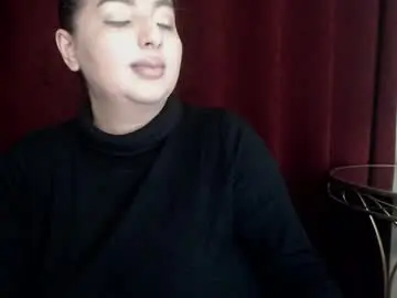 Allyiah  live sex cam