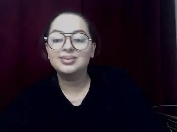 Allyiah  live sex cam