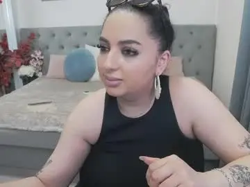 Allyiah  live sex cam