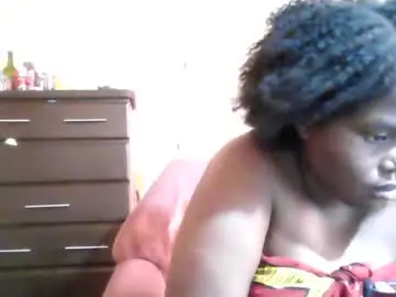 Analslut1987  live sex cam