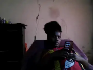 Analslut1987  live sex cam