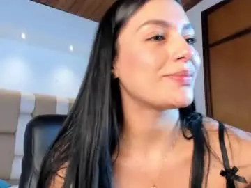 Carina_rossi  live sex cam