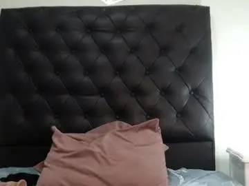 Caroline_mejia  live sex cam