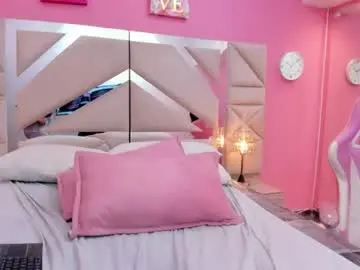 Caroline_mejia  live sex cam