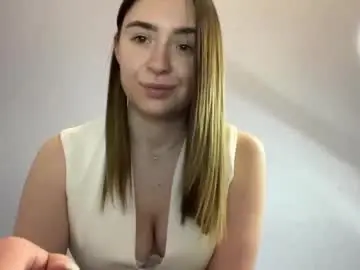 Charissayward  live sex cam