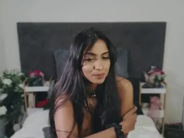 Delilah_blazee  live sex cam