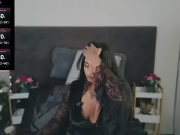Delilah_blazee  live sex cam