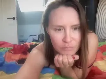 Eatmypie69  live sex cam