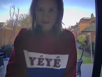 Eatmypie69  live sex cam