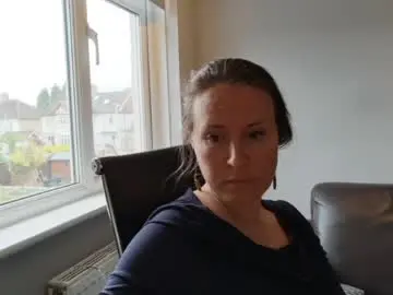 Eatmypie69  live sex cam