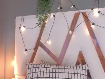Eva_daemon  live sex cam