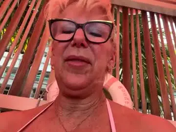 Fitcougarcb  live sex cam