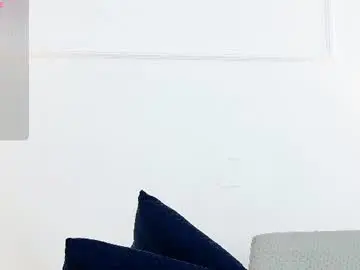 Francesca_doll  live sex cam