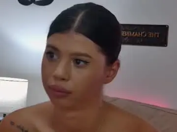 Hot_bb_girl  live sex cam