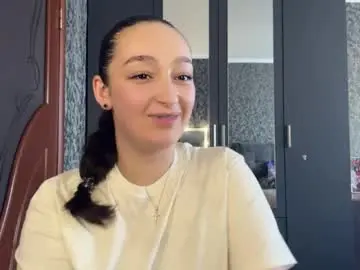 Leonbynd  live sex cam