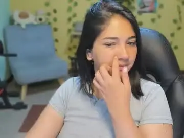 Littleprety6969  live sex cam