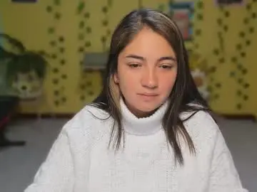 Littleprety6969  live sex cam