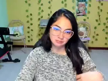 Littleprety6969  live sex cam