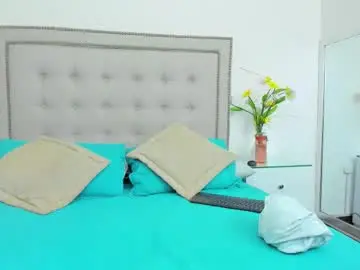 Lorenavera  live sex cam