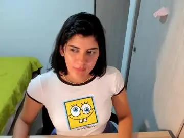 Nahomi2021  live sex cam