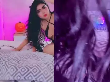Perla_cm  live sex cam