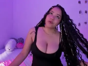 Sophi_moon1  live sex cam