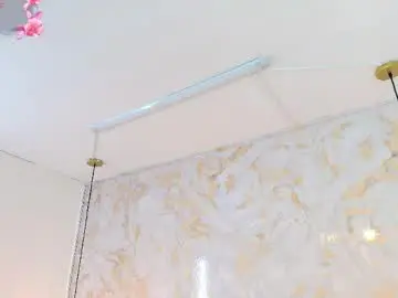 Tifanibrown  live sex cam