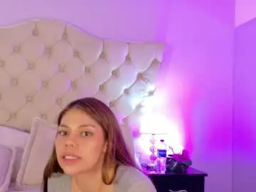Caroline_nasty__  live sex cam