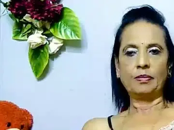 Hot_queen58  live sex cam